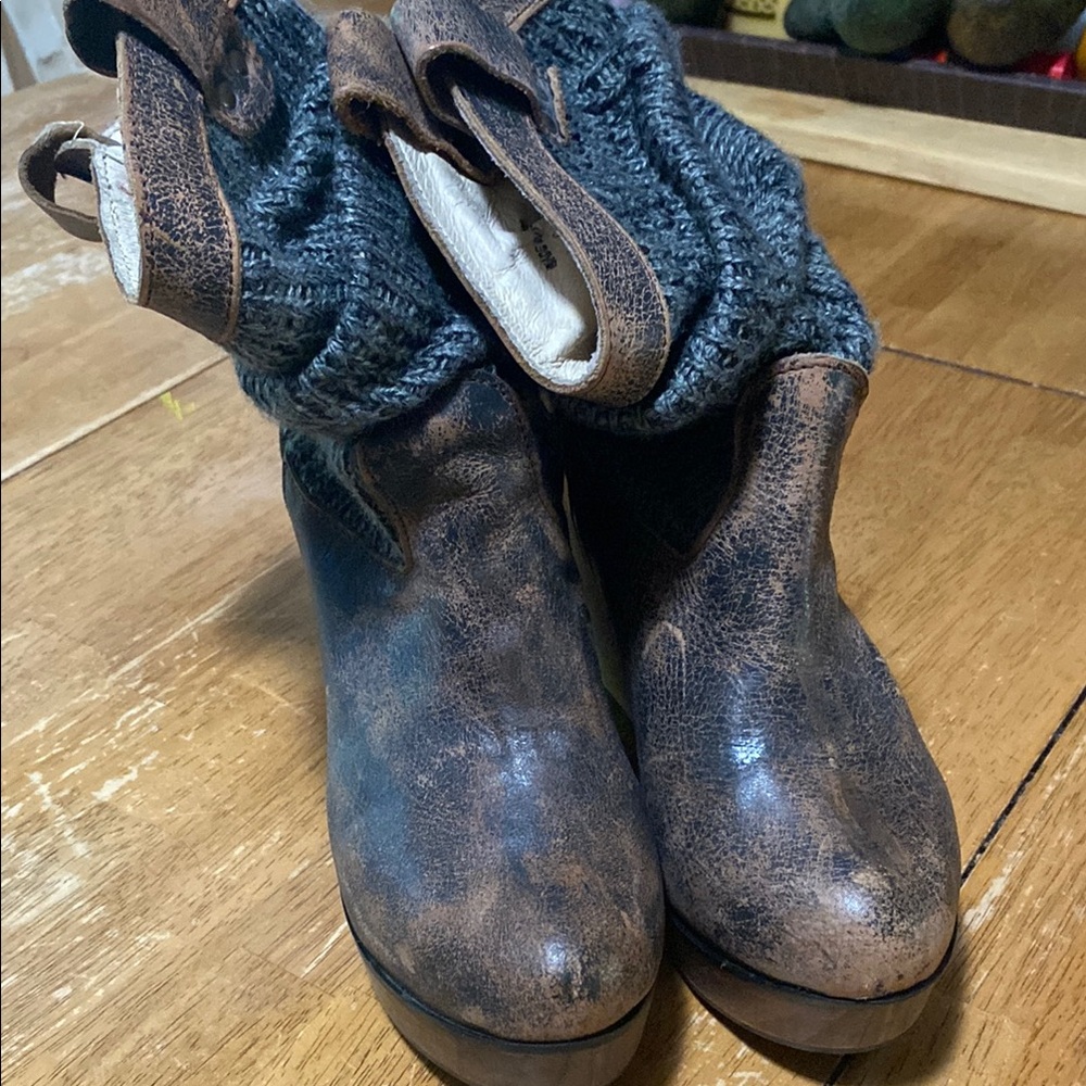 Distressed Brown Ankle Boots